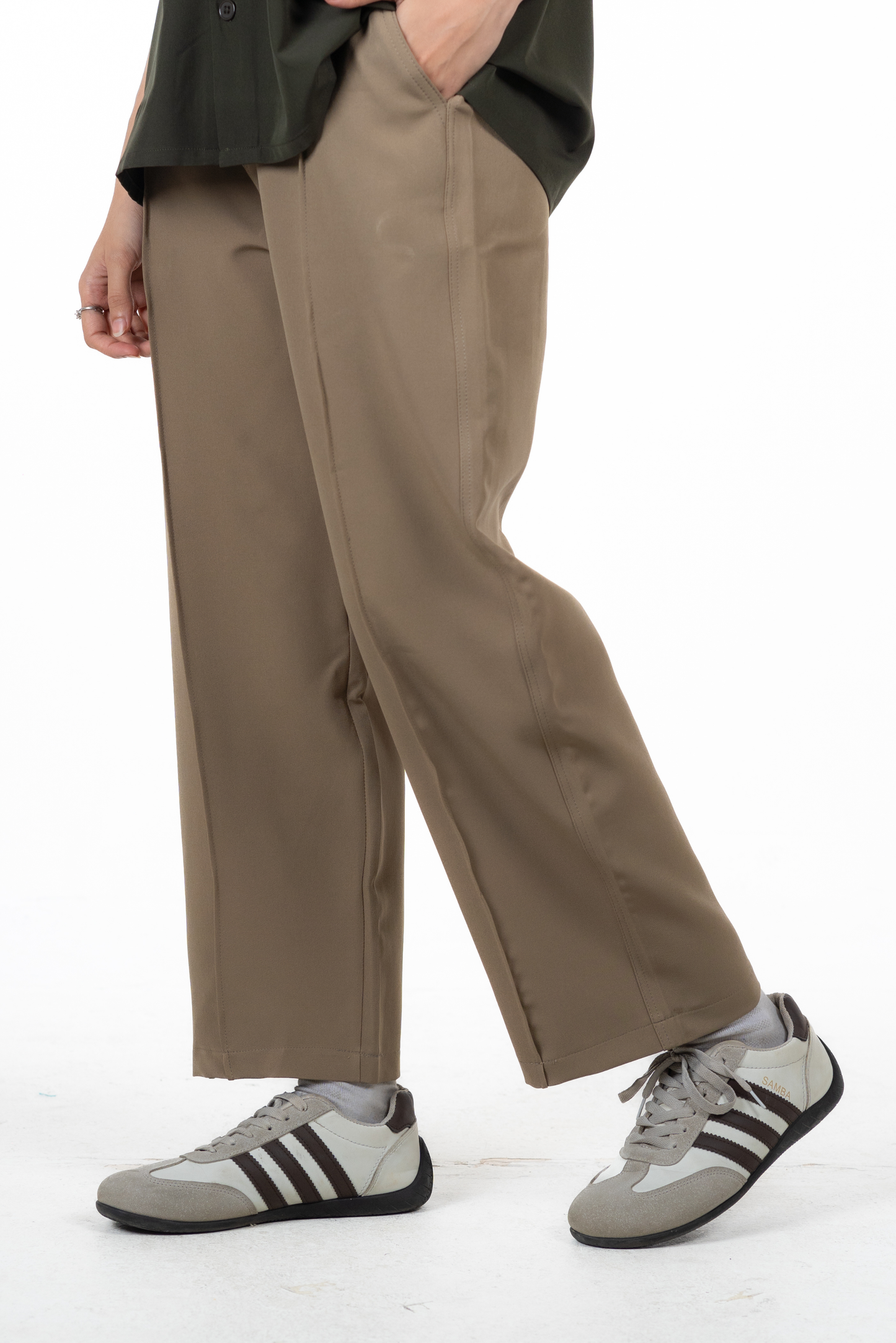 DeskToDinner Pants – Beige