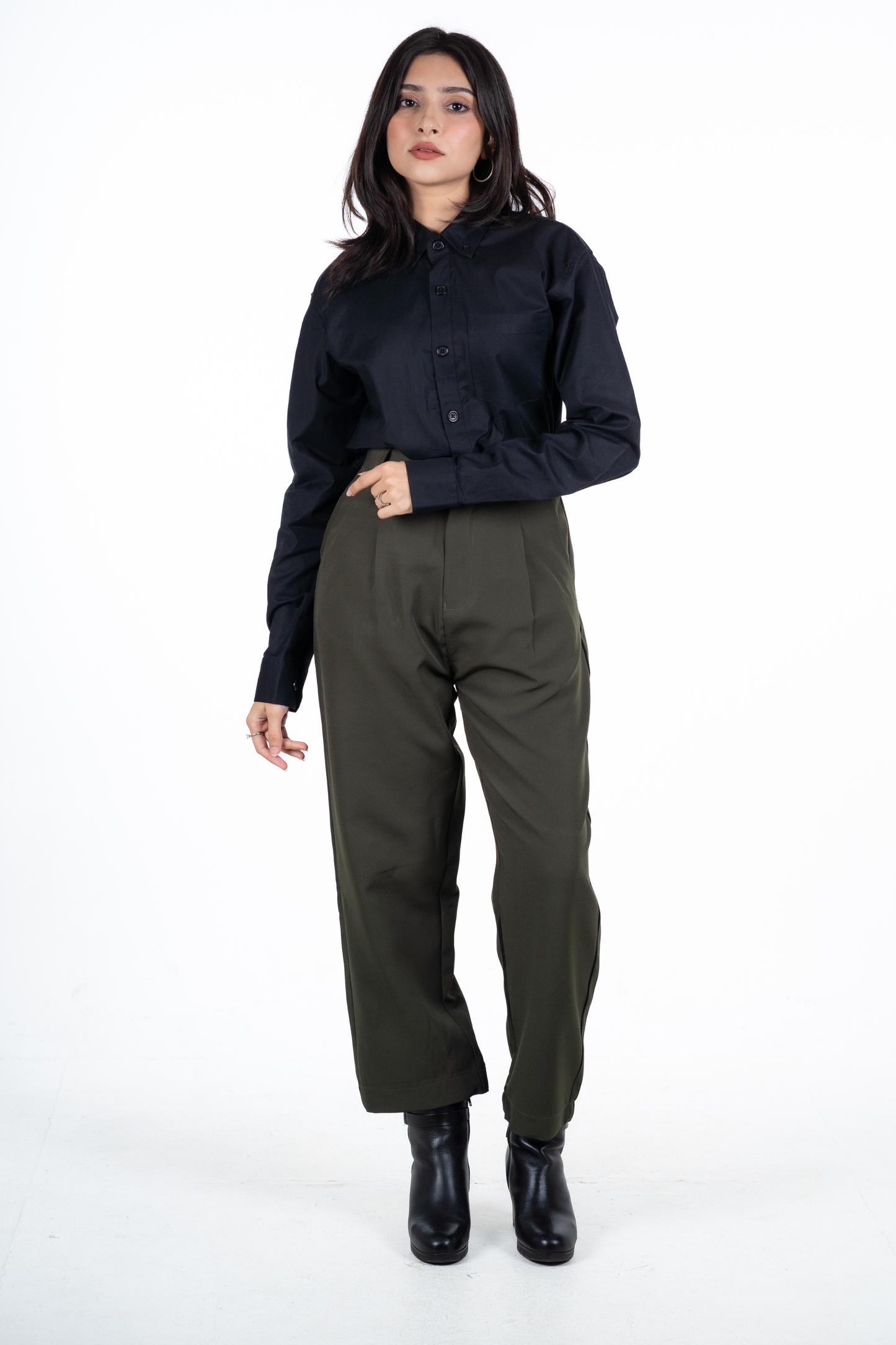 Button-Down Oxford Shirt – Carbon Black