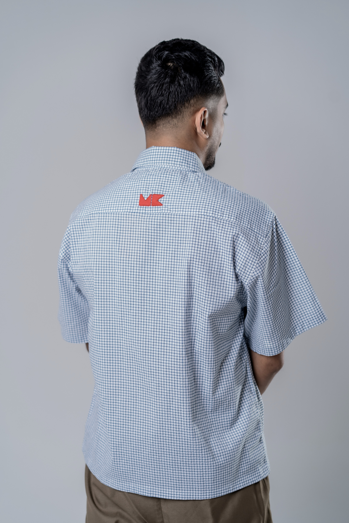 Manifest Frog-Button Shirt