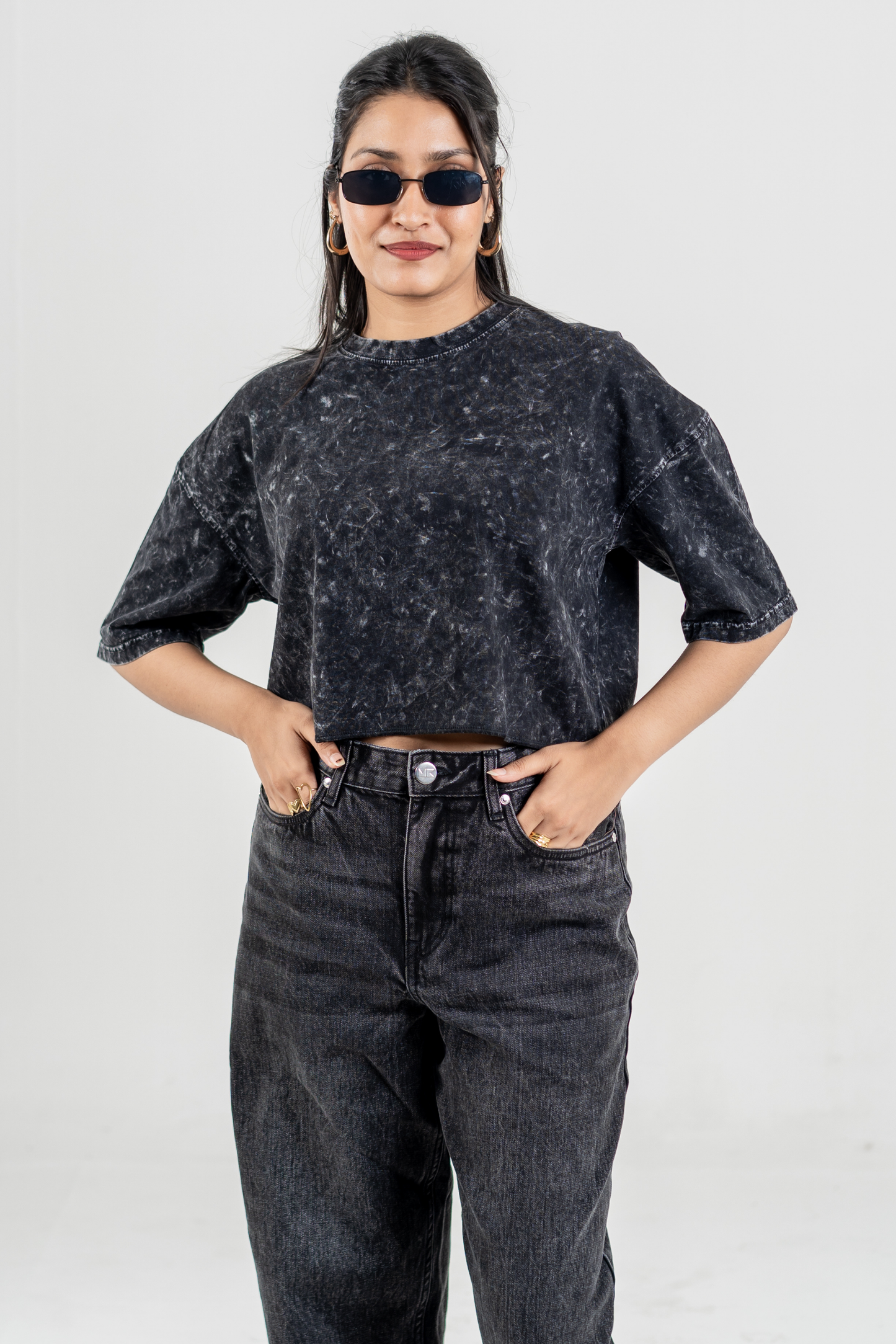 Women’s Short Pour Acid Wash Tee – Washed Black
