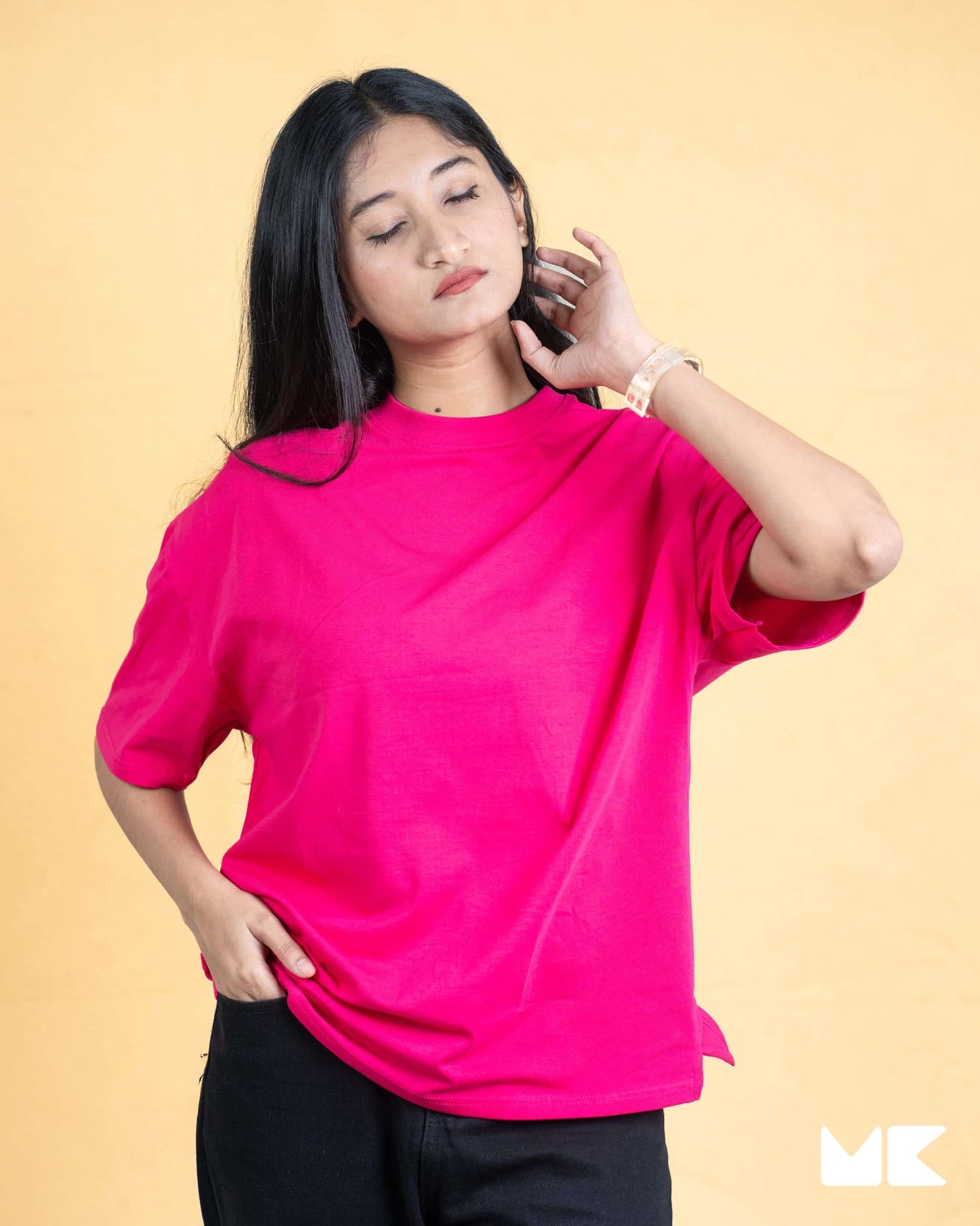 Oversized Drop Shoulder T-Shirt – Onek Hot pink