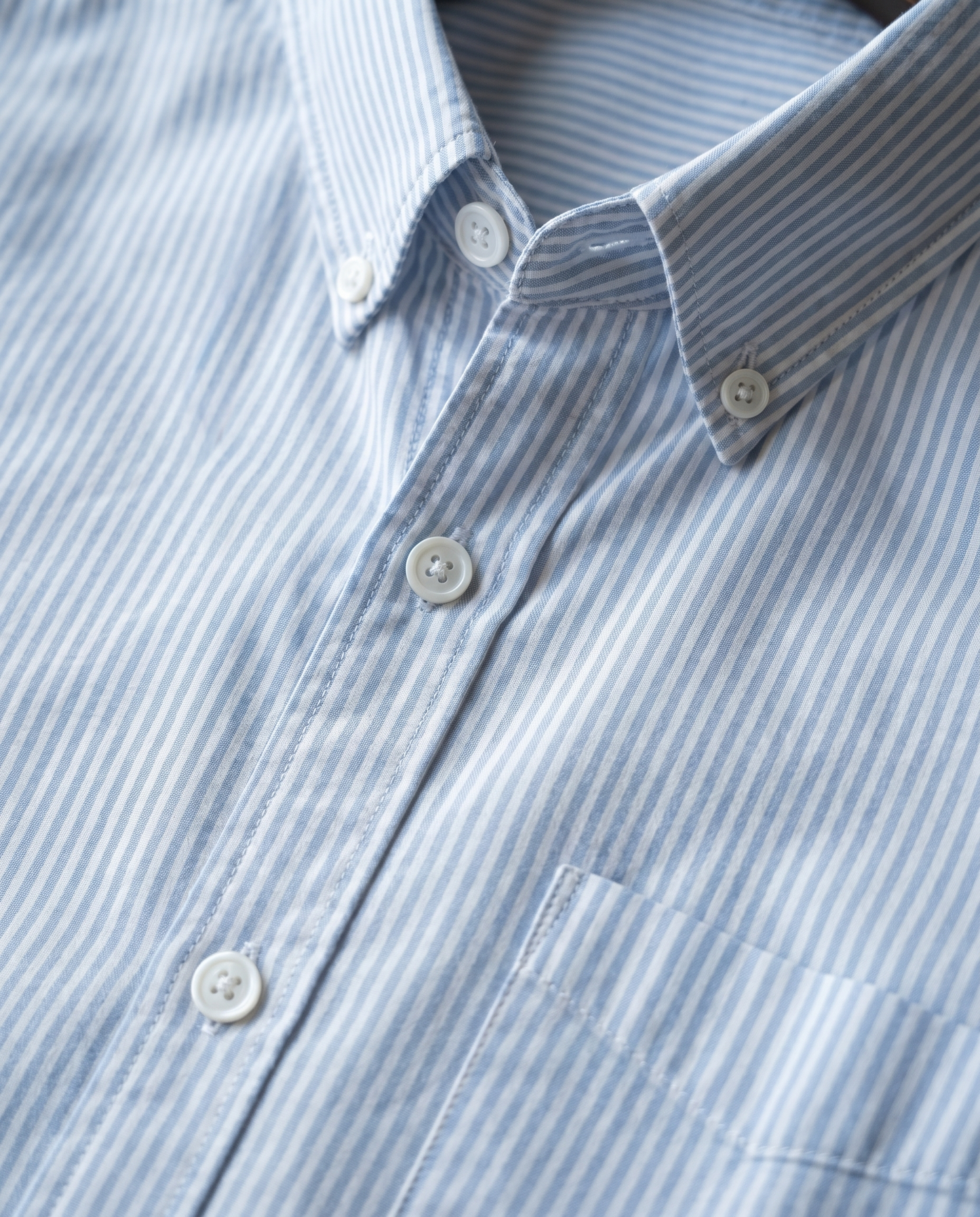AirLight Button-down Shirts – Light Blue Stripes