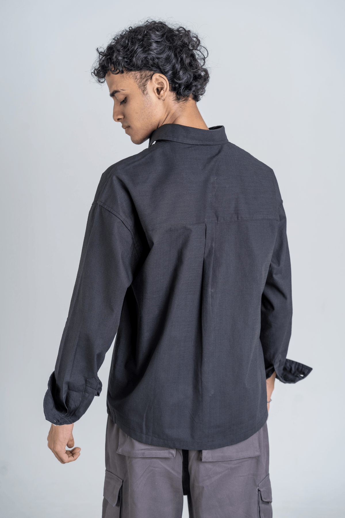 Mad Koffee Shirts Remi Cotton Boxy-Fit Shirt – Black