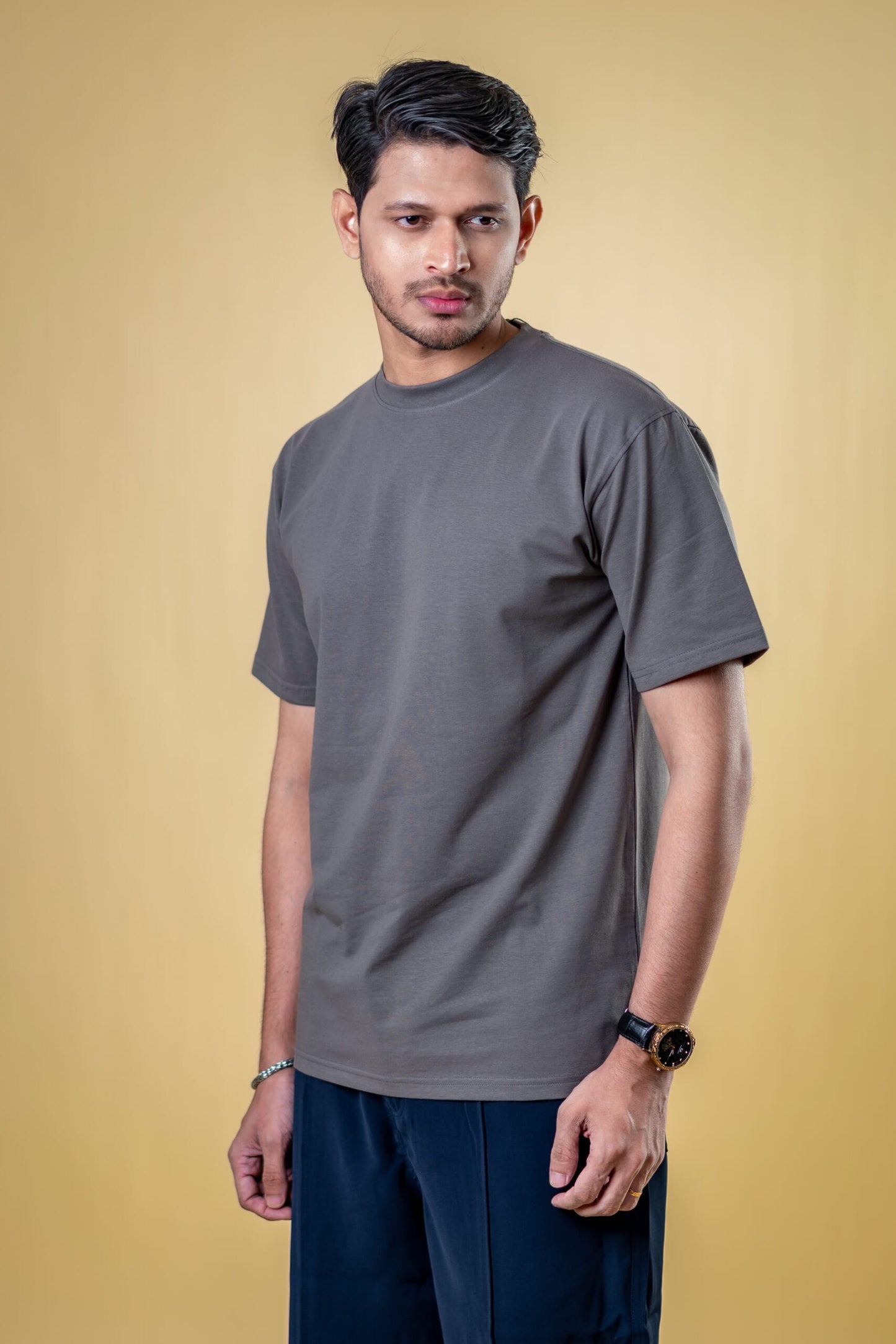 Mad Koffee T-shirt The Basics Grey – Regular Fit T-shirt