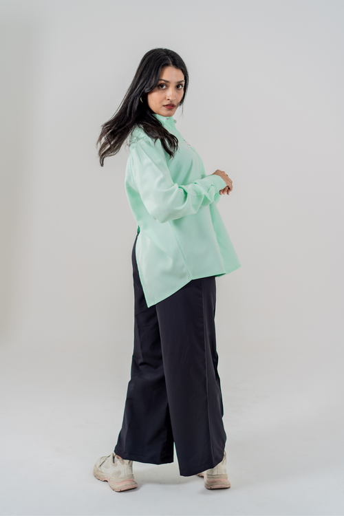 Load image 1 in gallery view. Bunny Pocket Shirt – Mint