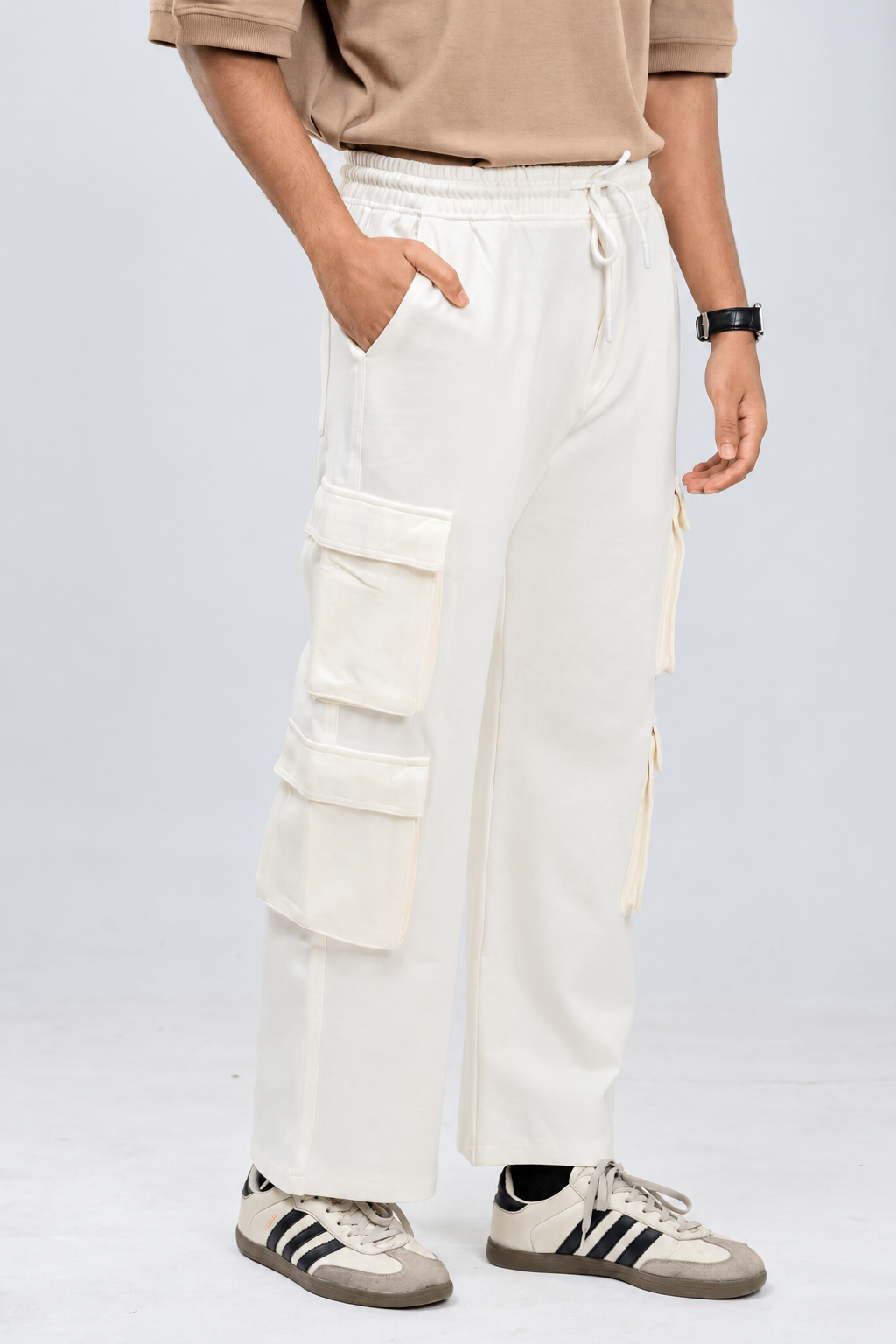 Mad Koffee 4 Way Stretch 8 Pocket Baggies - Cloud White