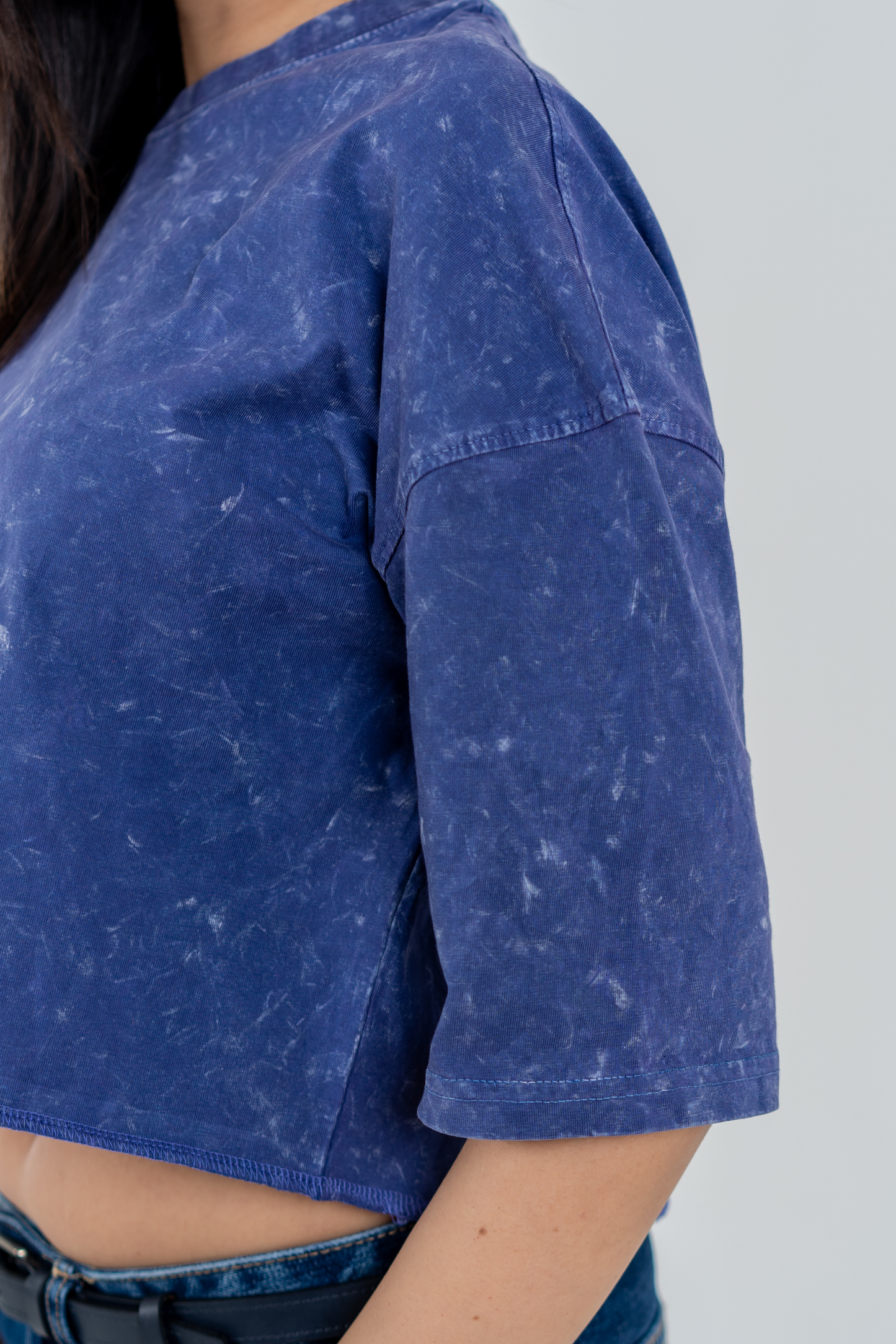 Women’s Short Pour Acid Wash Tee  – Indigo Brew