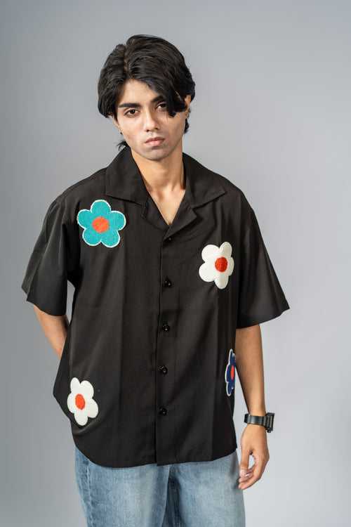 Load image 1 in gallery view. Offbeat Patch Shirt - Black