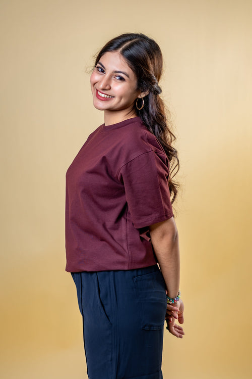 Load image 1 in gallery view. The Basics Liver Brown – Regular Fit T-shirt