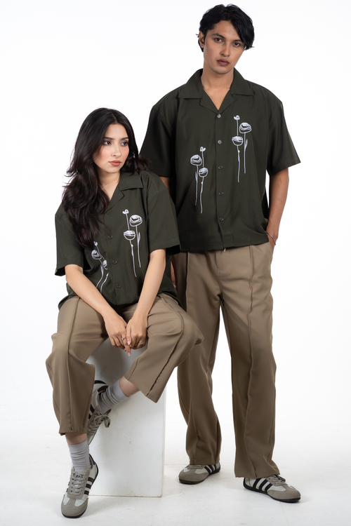 Load image 1 in gallery view. DeskToDinner Pants – Beige