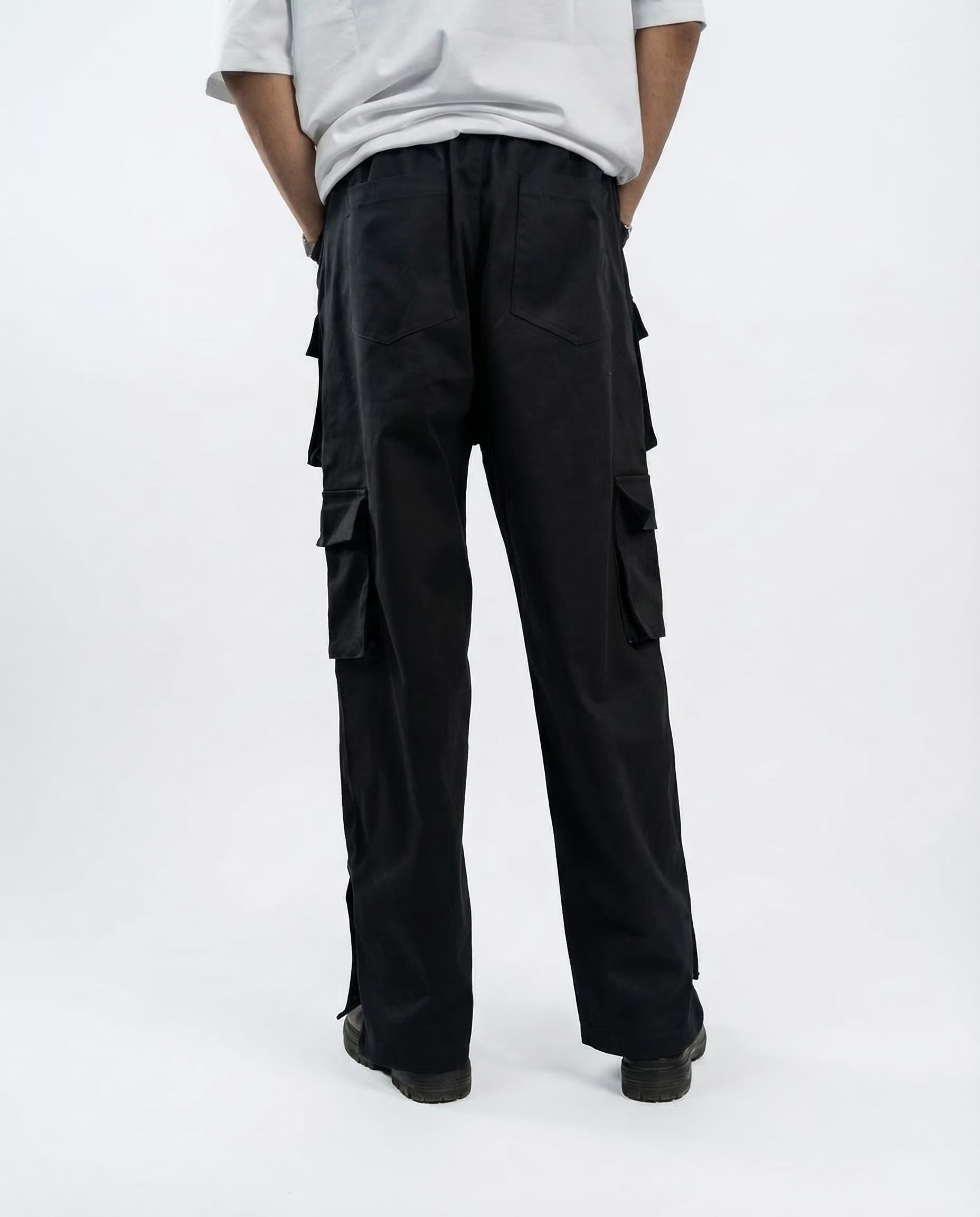 Mad Koffee Baggies Field Cargos: Jet Black