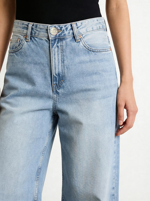 Load image 1 in gallery view. Mad Denim - Frosted