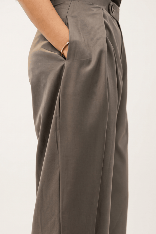 Load image 1 in gallery view. Mad Koffee Pants Pleated Balloon Pant - Charcoal Slate
